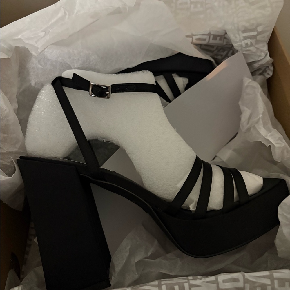Steve Madden Black Platform Strappy Heels